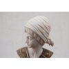Marmurowa figura - popiersie kobiety z marmuru