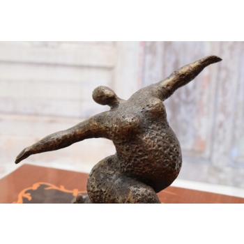 Tancerka Rubensowskie Kształty Figura z brązu