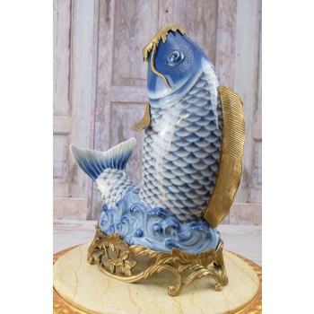Niebieski Porcelanowy Wazon - Ryba Okuta Brązem - Sum - Unikalny Prezent
