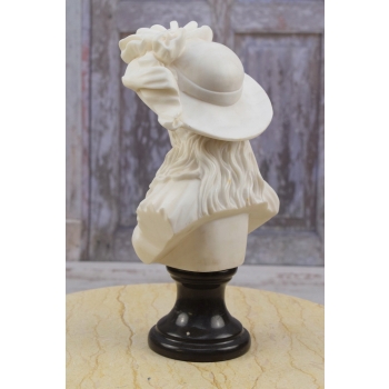 Popiersie Arystokratki - Marmurowa Figura - Dama Kameliowa w Kapeluszu
