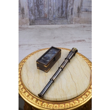 Elegancka Mosiężna Luneta w Drewnianym Etui - London 1915