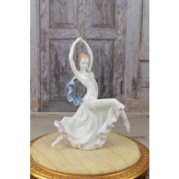 Porcelanowa Tancerka - Biała Suknia - Figura Porcelana - Prezent