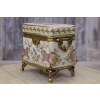 Szkatuła Porcelanowa Okuta Brązem - Kuferek Puzderko - Kwiaty Ptak