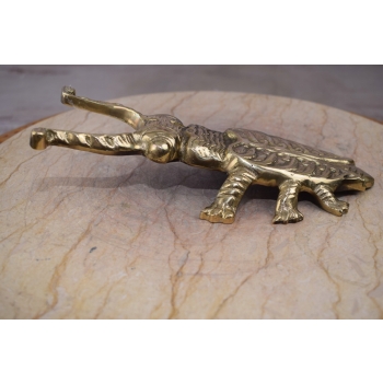 Żuk do Butów - Karaluch Skarabeusz - Mosiądz