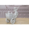 Aniołki W Rydwanie - Anioł Rydwan - Figura Biała Porcelana Dekoracja Miśnia