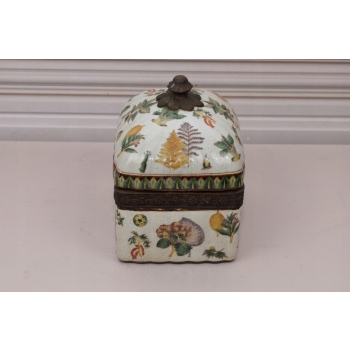 Szkatuła Bomboniera - Porcelana + Brąz - Wieś