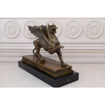 Gryf - Figura Gryfa Rzeźba z Brązu- Posąg Pół Orła Pół Lwa