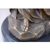Matka Boska Maryja z Dzieciątkiem Jezus - Figura Rzeźba z Brązu Mitologia