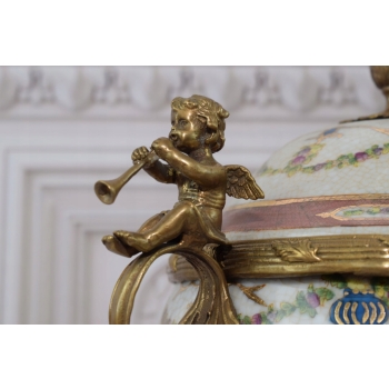 Biała Waza - Amfora Wazon - Porcelana + Brąz - Kwiaty Anioły - Sygn