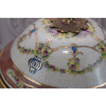 Biała Waza - Amfora Wazon - Porcelana + Brąz - Kwiaty Anioły - Sygn