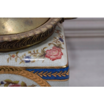 Porcelanowy Wazon Koszyczek - Amfora - Porcelana + Brąz - Kwiaty