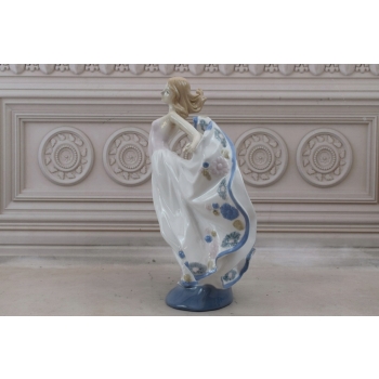 Porcelanowa Tancerka - Biała Suknia - Figura Porcelana - Prezent