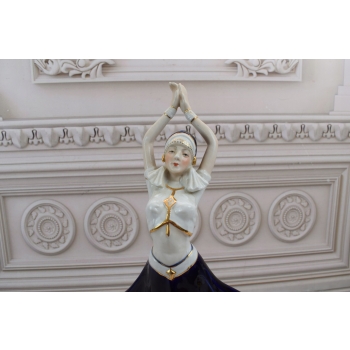Porcelanowa Młoda Tancerka - Granatowa Suknia - Figura Porcelana - Prezent
