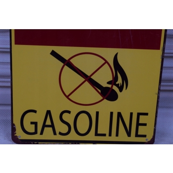 BLASZANY SZYLD - Danger Gasoline - Uwaga Ostrzeżenie Stacja Benzynowa Paliw