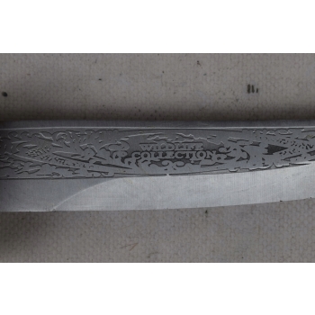 Nóż myśliwski na Stojaku - Stojak Kobieta Kordzik - Nóż ozdobny - Dekoracja