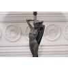 Lampa Art Deco - Figura Kobiety - Biały Trójkątny Klosz - Lampka Biuro