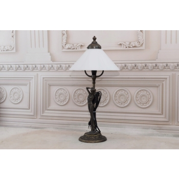 Lampa Art Deco - Figura Kobiety - Biały Trójkątny Klosz - Lampka Biuro