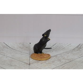 Myszka z Ciastkiem - Mysz Szczur - Figura z Brązu - Ozdoba