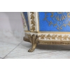 Porcelanowy Wazon - Waza - Niebieska - Kolorowe Kwiaty - sygn - Brąz