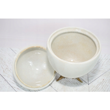 Biała Porcelanowa Szkatuła Jajo Perłowe - Porcelana + Brąz Misa Dekoracja