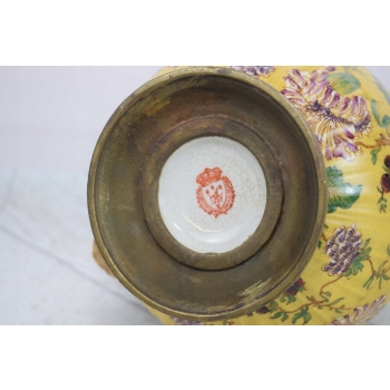 Porcelanowa Szkatuła - Czajnik z Przykrywką - Porcelana Brąz Kwiaty Ozdoba