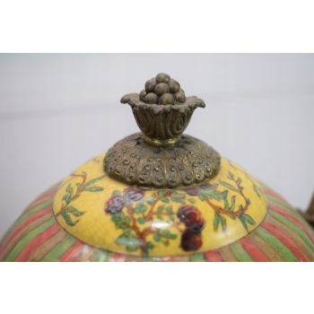 Porcelanowa Szkatuła - Czajnik z Przykrywką - Porcelana Brąz Kwiaty Ozdoba