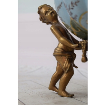 Cztery Amory Trzymające Patere - Patera Porcelana + Figury z Brązu