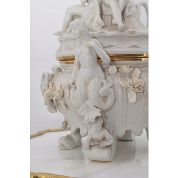 Porcelanowa Berlinka - Waza Porcelana na Zupę - Kobiety Nimfy - Dekoracja