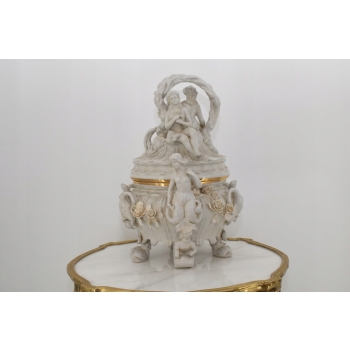 Porcelanowa Berlinka - Waza Porcelana na Zupę - Kobiety Nimfy - Dekoracja