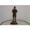 Figurka Nikola Tesla - Trzymający Model Wieży - Rzeźba Statuetka Prezent