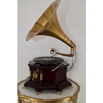 Gramofon - Patefon - 8 Kat - Mahoń - Sprawny - Zdobienia Tuba Rzeźbiona