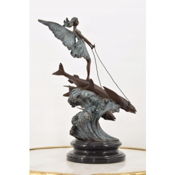 Wróżka Na Rybim Zaprzęgu - Figura Oceaniczna z Brązu - Rzeźba Ryby - Ozdoba