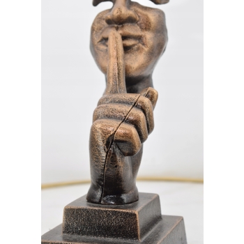 Figura Z Brązu - Cisza - Twarz Buzia Pokazująca Cisze - Rzeźba - Ozdoba