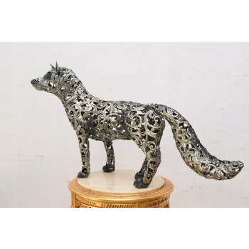 Groźny Metalowy Szary Lis - Metalowa Figura Vintage - Rękodzieło