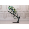 Nowoczesny Kameleon - Metalowa Figura Naum Gabo - Sztuka Współczesna