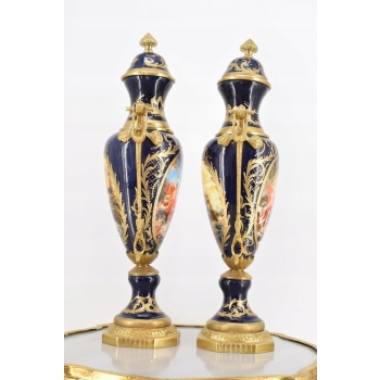 Francuski Zestaw Porcelanowy - Waza Amfora Wazon - Okute Brąz Złocony