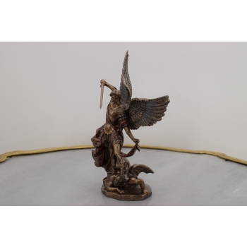 Michał Archanioł Pokonujący Szatana - Anioł z Demonem - Biblia - Figura