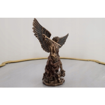 Michał Archanioł Pokonujący Szatana - Anioł z Demonem - Biblia - Figura