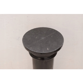 SŁUPEK MARMUR POSTUMENT - pod figurę z brązu 84cm Marmurowy Stolik