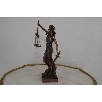 Temida - Figurka Veronese Bogini Sprawiedliwości - Prezent Adwokat Sędzia