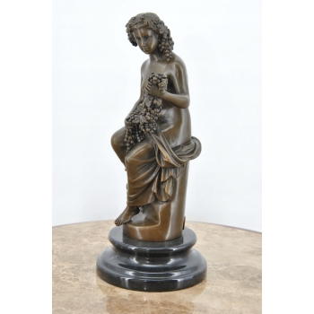 Kobieta z Winogronem - Winogrono - Figura Rzeźba z Brązu - Dekoracja Ozdoba