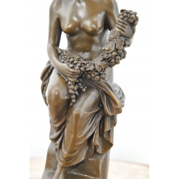 Kobieta z Winogronem - Winogrono - Figura Rzeźba z Brązu - Dekoracja Ozdoba