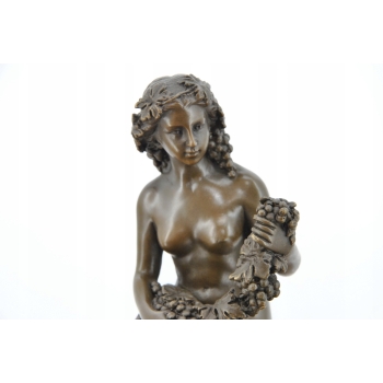 Kobieta z Winogronem - Winogrono - Figura Rzeźba z Brązu - Dekoracja Ozdoba