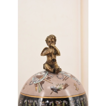 Porcelanowe Czarne Jajo - Anioł Amor - Porcelana + Brąz - Szkatuła Jajko