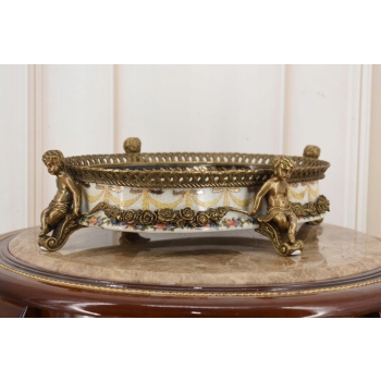 Biała Porcelanowa Patera 4 Anioły - Porcelana + Brąz Anioł Amor - Sygnowana