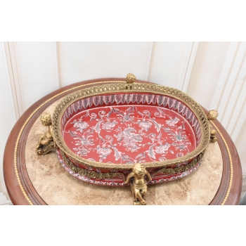 Czerwona Porcelanowa Patera 4 Anioły - Porcelana + Brąz Anioł Amor - Sygn