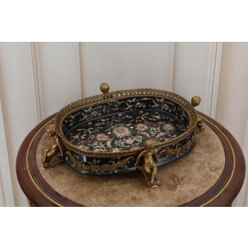 Czarna Porcelanowa Patera 4 Anioły - Porcelana + Brąz Anioł Amor - Sygn