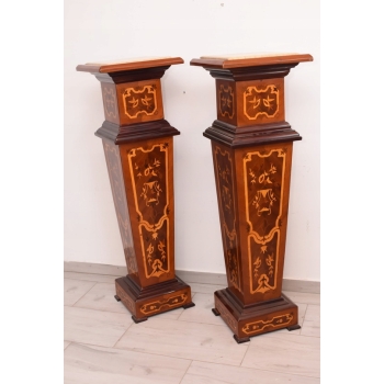 Dwa Postumenty Intarsjowane - Kolumny - Stojące Piedestały - Blat z Marmuru