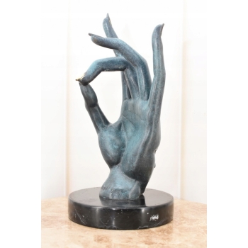 Surrealistyczna Twarz Na Dłoni Salvador Dali Style - Figura z Brązu Patyna