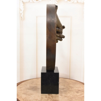 Splecione Dłonie - Uścisk Zakochanych - Styl Salvador Dali - Figura z Brązu